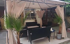 2 Bedroom House In Downtown With Garden Next To The Beach,Sea Garden 5 Min By Walk